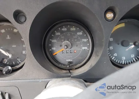 1980 Porsche 924 из США, поврежденный, VIN 92A0430388